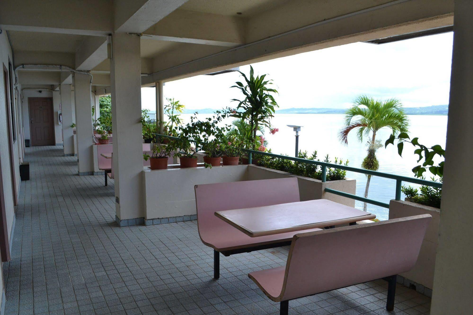 מלון קורור West Plaza By The Sea מראה חיצוני תמונה
